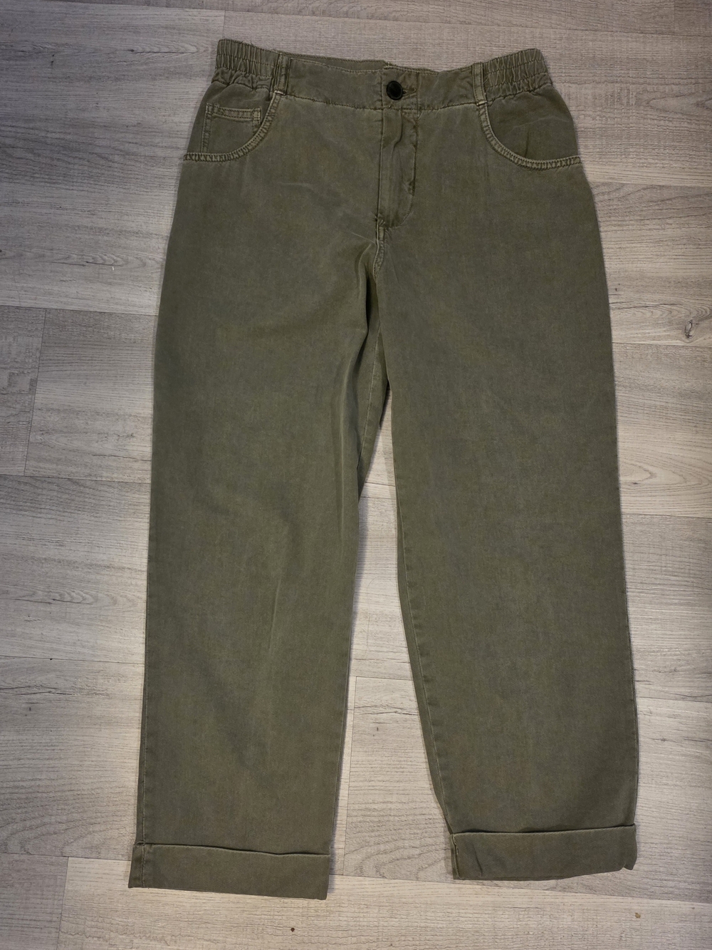 Zara NWT Olive Green Cuffed Tapered Jeans Pants S – Irregular